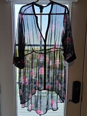 torrid Black Sheer Kimono with Pink Floral Detail